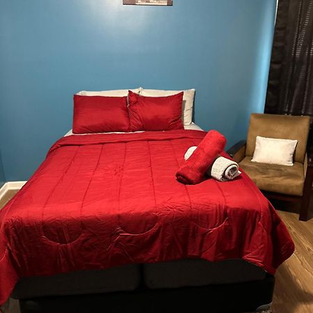 Fidelia Garnet Room, Queen Bed Minutes From Newark Liberty International Airport And Newark Penn Station Buitenkant foto